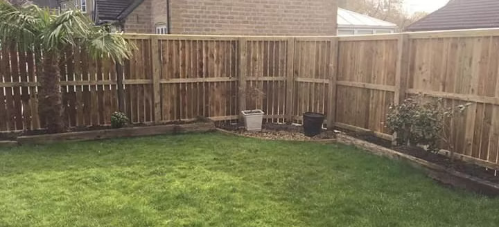 Complete Guide to Choosing the Perfect Fence